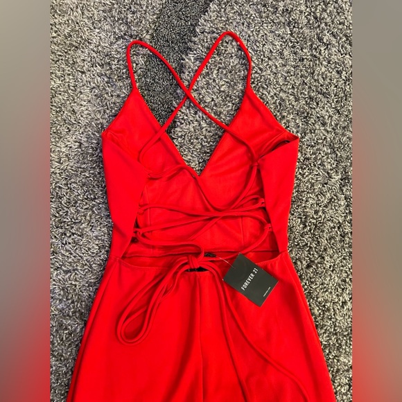 NWT! Forever 21 Red Cutout Cross Back Lace Up Midi Dress - Picture 4 of 5